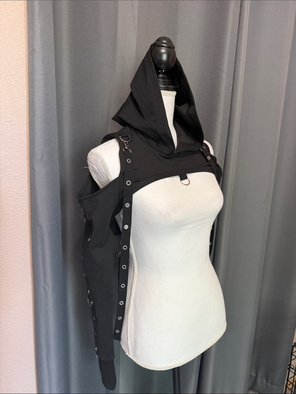 Goth Hooded Black Grommet Detail Women's Wrap Small